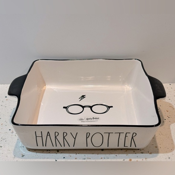 Harry Potter Wizarding World Casserole Baking Dish by Rae Dunn Pottery - Picture 2 of 9